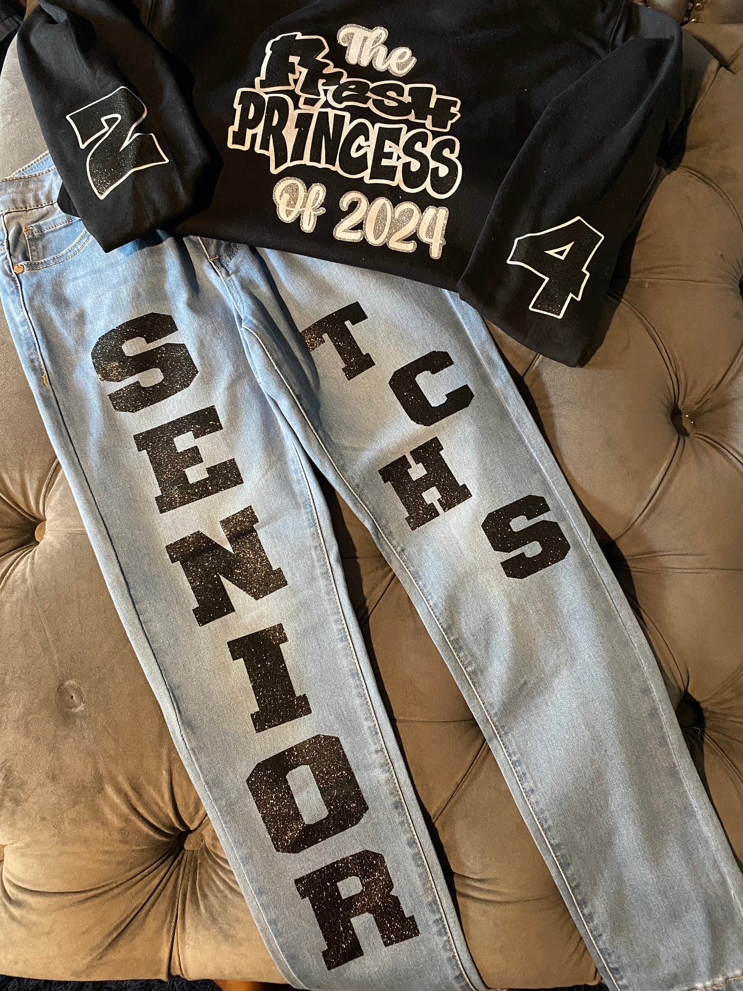 Graduation Fresh Senior Outfit/ Fresh Class of 2025 Sweater/ Skirt/Set 2024